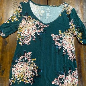 Maurices 24/7 Floral Top
